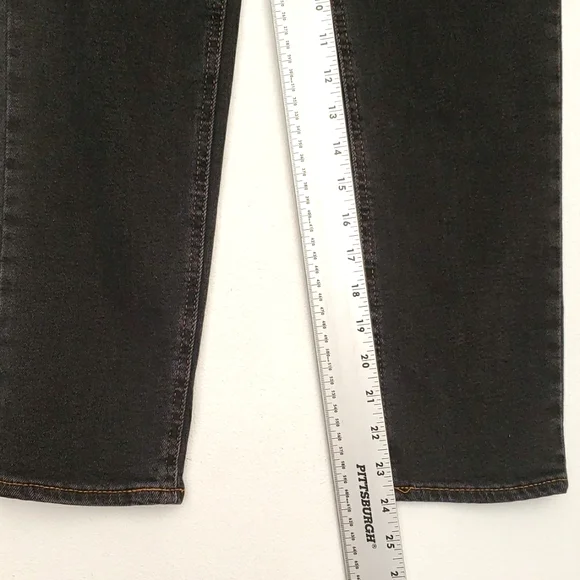 BDG Black Girlfriend Jean Women's Size 26 - Picture 7 of 10